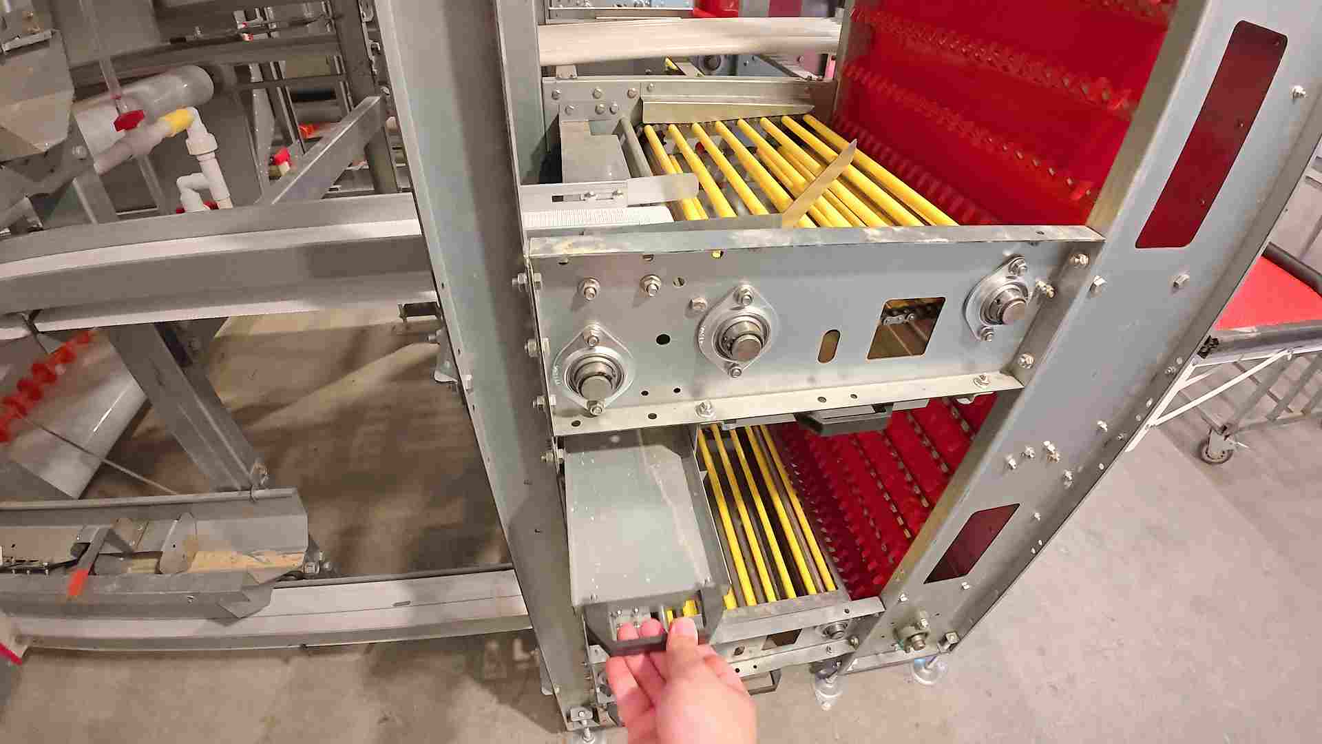 egg collecting machine